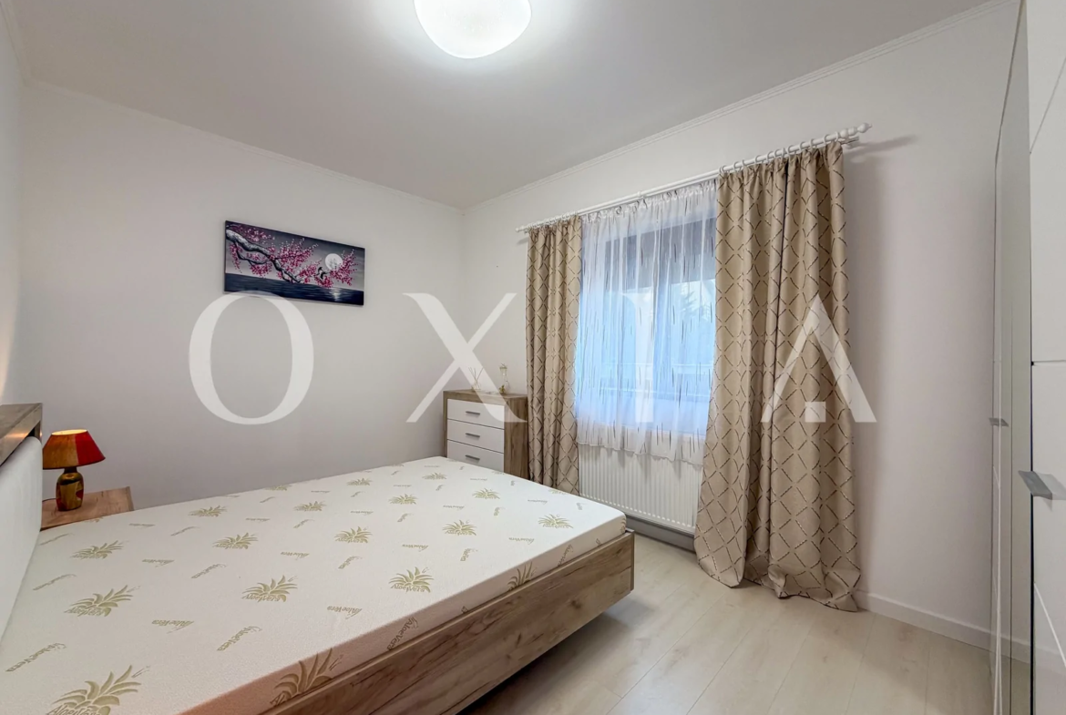 Prima Inchiriere, Mobilat si Utilat, Dou Parcari