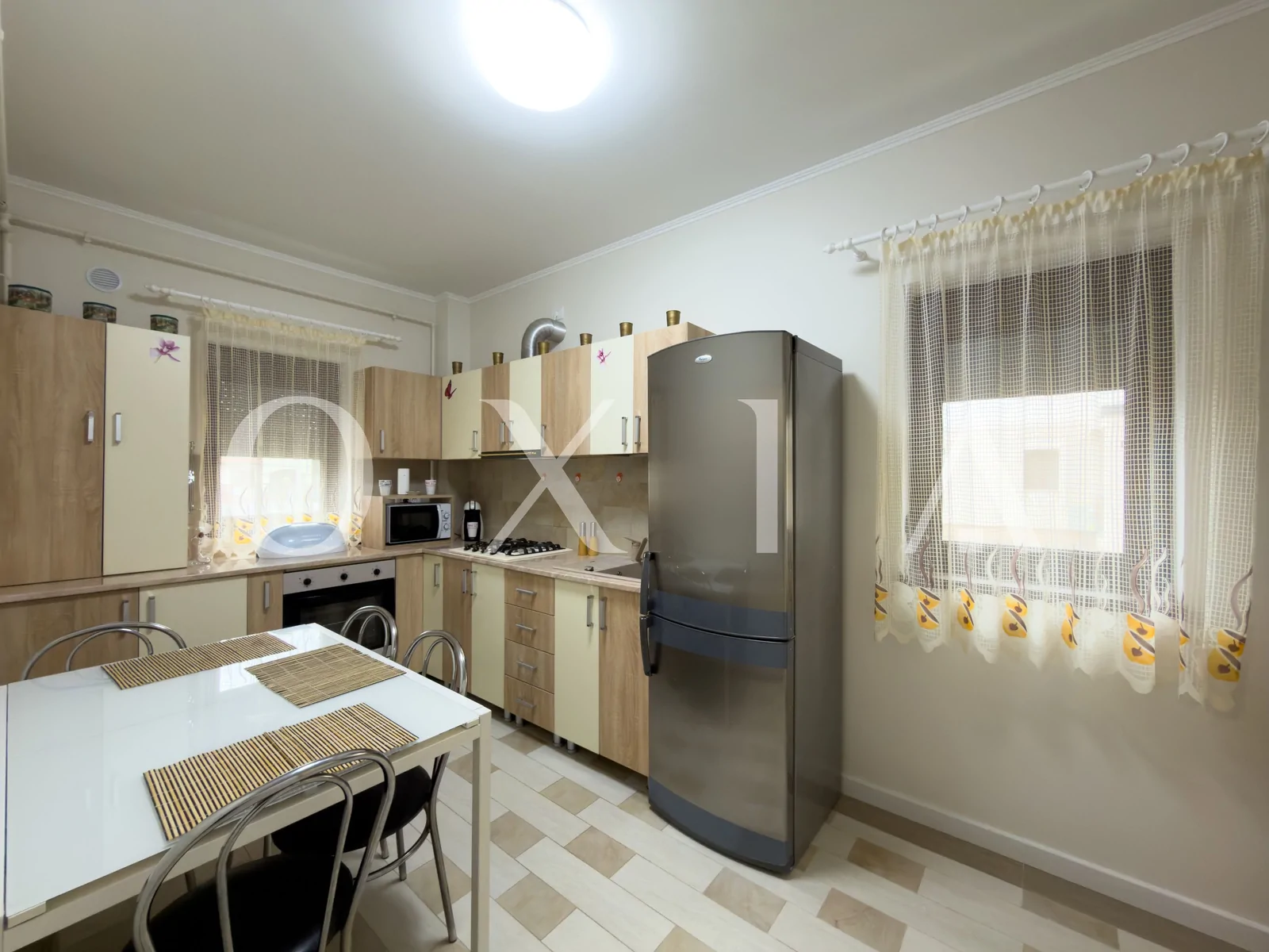 Prima Inchiriere, Mobilat si Utilat, Dou Parcari