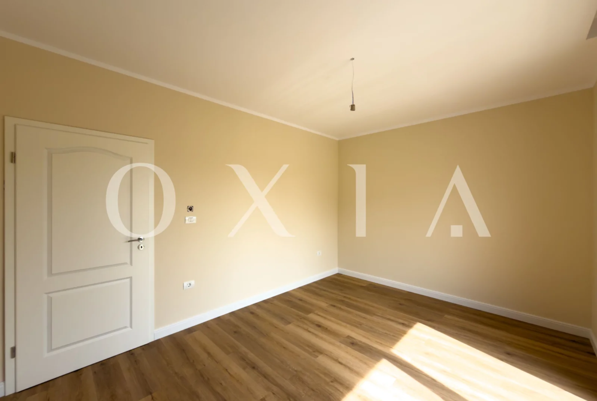 Duplex Mediteranean, Giroc | COMISION 0%