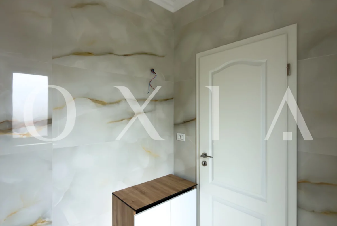 Duplex Mediteranean, Giroc | COMISION 0%
