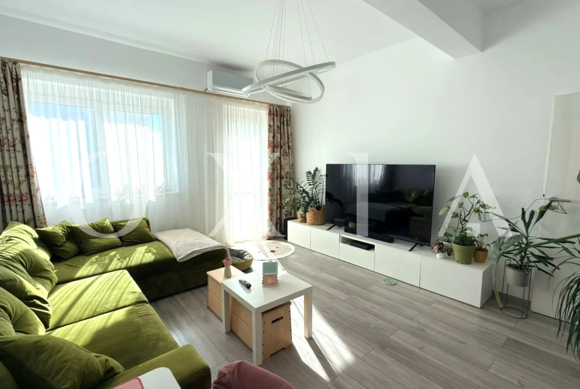Giroc, Zona Neptun, Etaj 1, Mobilat&Utilat