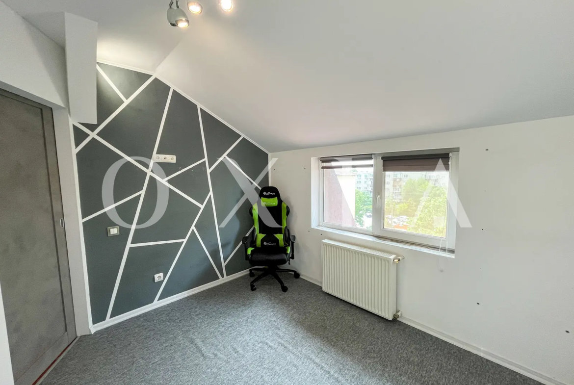 Aradului – 3 Camere – Disponibil Imediat