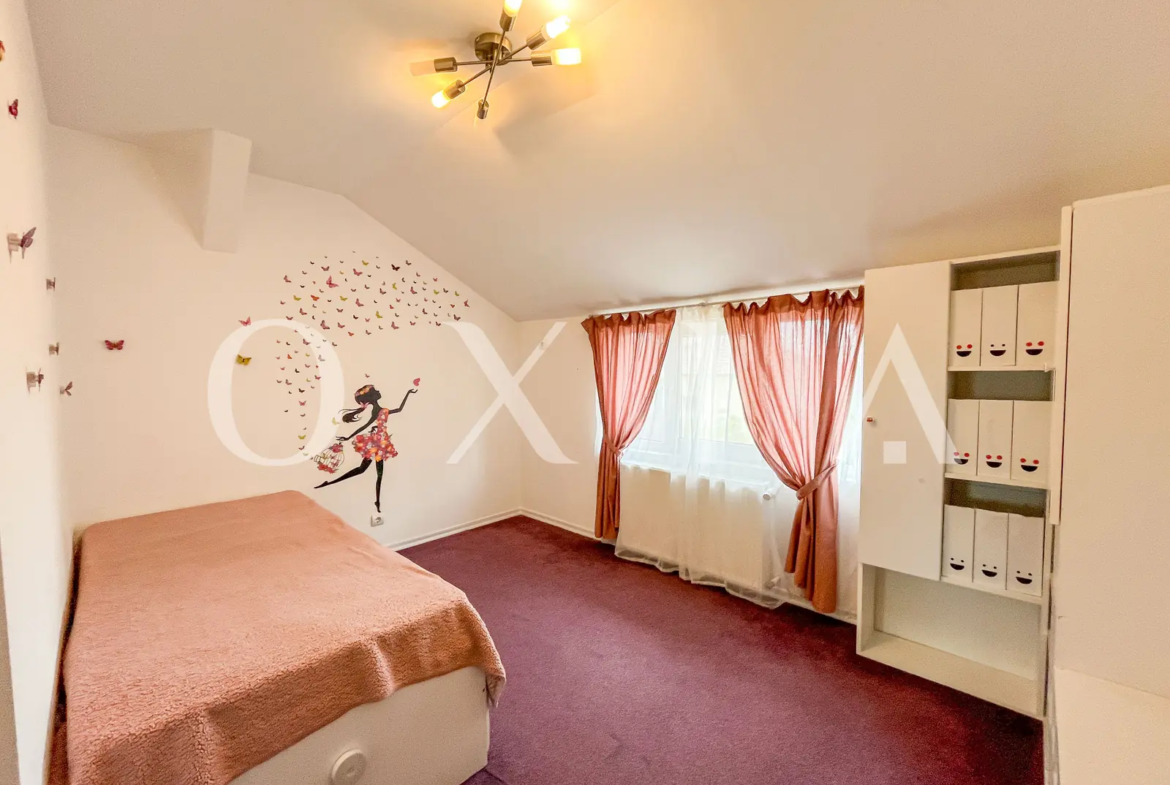 Aradului – 3 Camere – Disponibil Imediat