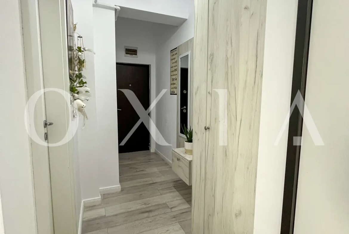 – Braytim, Etaj Intermediar, Loc Parcare