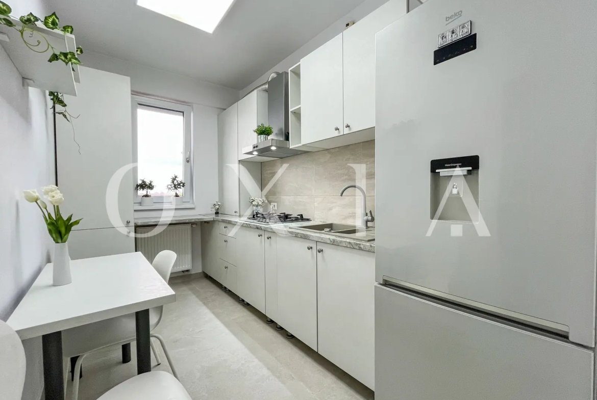– Braytim, Etaj Intermediar, Loc Parcare