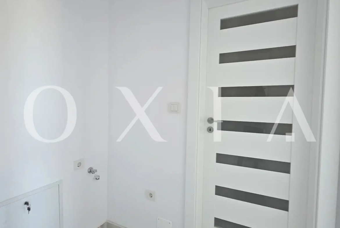 Giroc, Apartament cu 3 Camere, Etaj 1