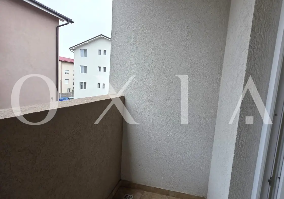 Giroc, Central, Apartament cu o camera, Bucatarie inchisa