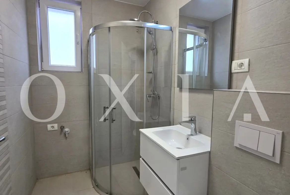 Giroc, Central, Apartament cu o camera, Bucatarie inchisa