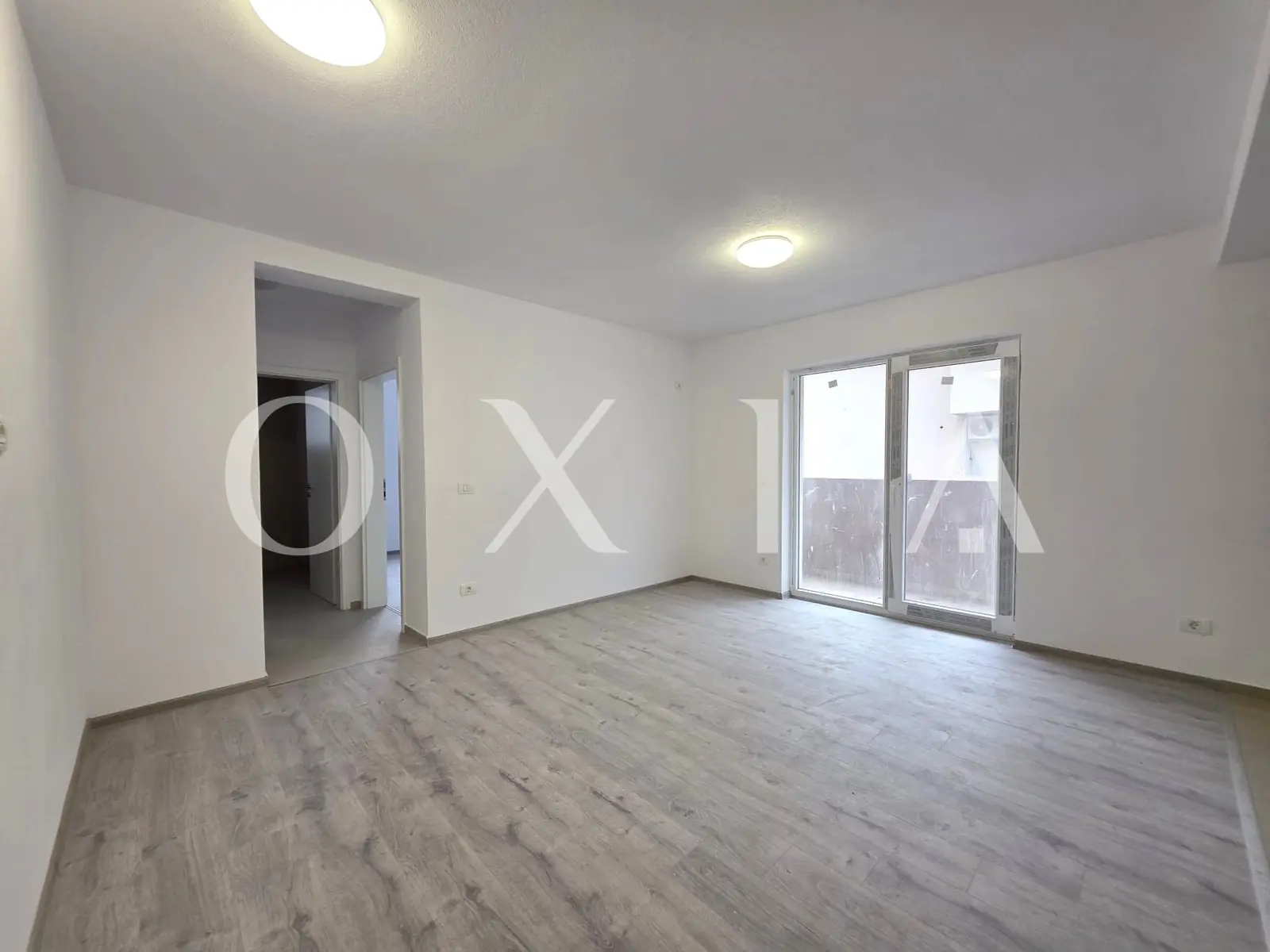 Giroc, Central, Apartamente cu trei camere
