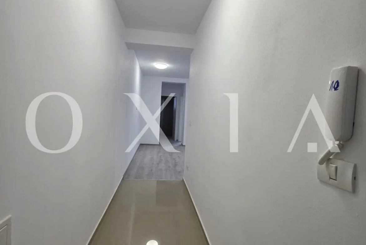 Giroc, Central, Apartamente cu trei camere