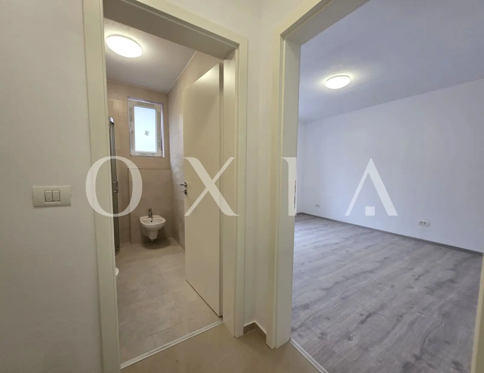 Giroc, Central, Apartamente cu trei camere