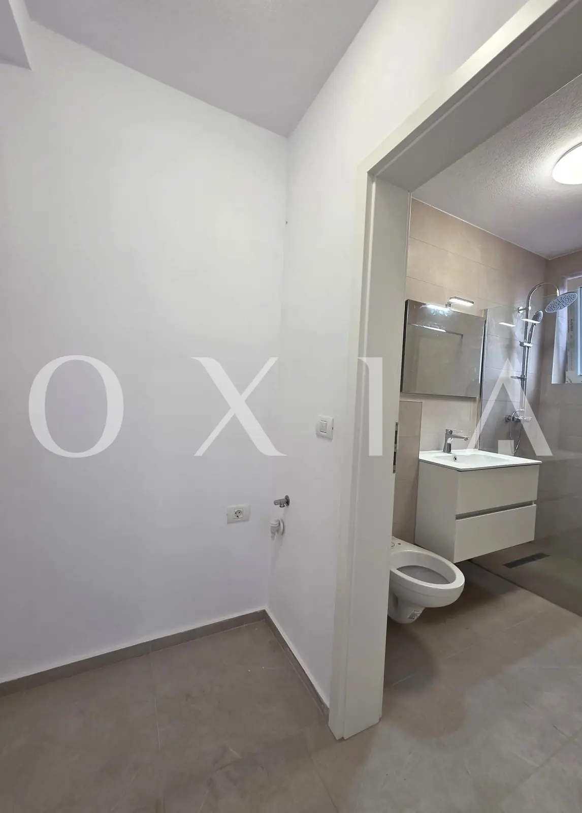 Giroc, Central, Apartamente cu trei camere