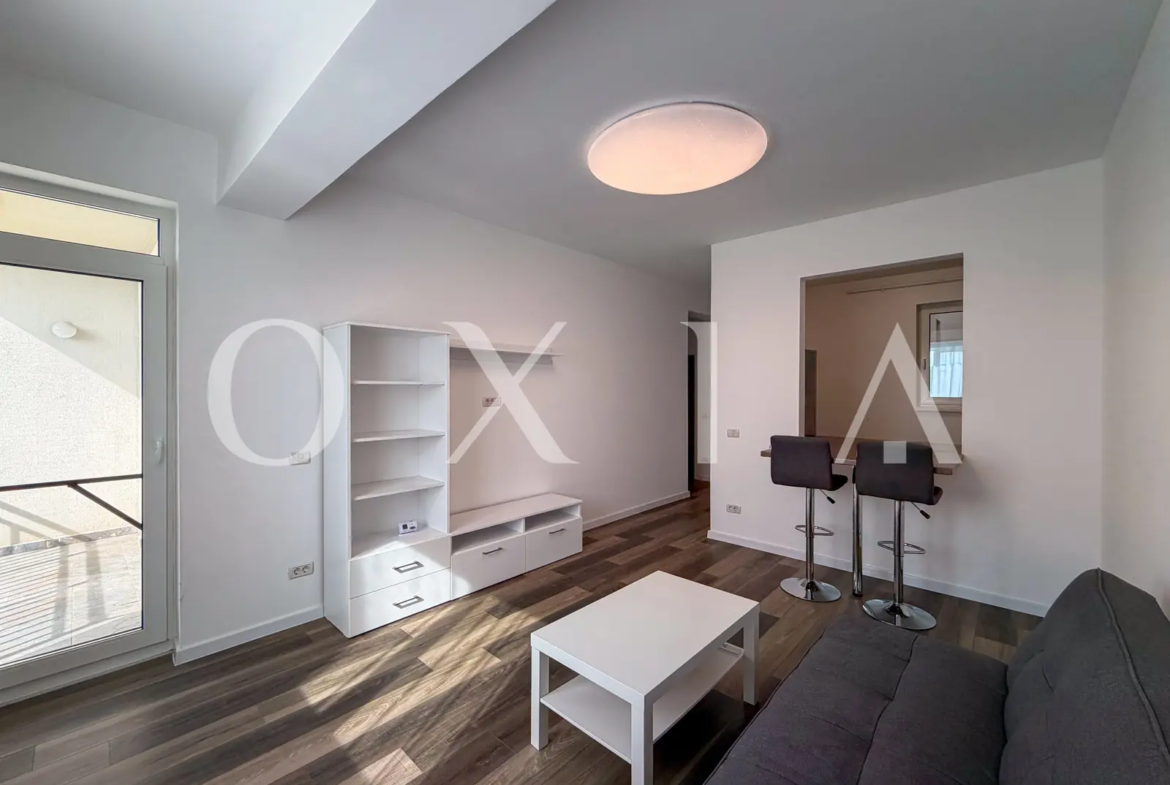 Giroc (str Neptun), Mobilat-Utilat, Parcare Proprie