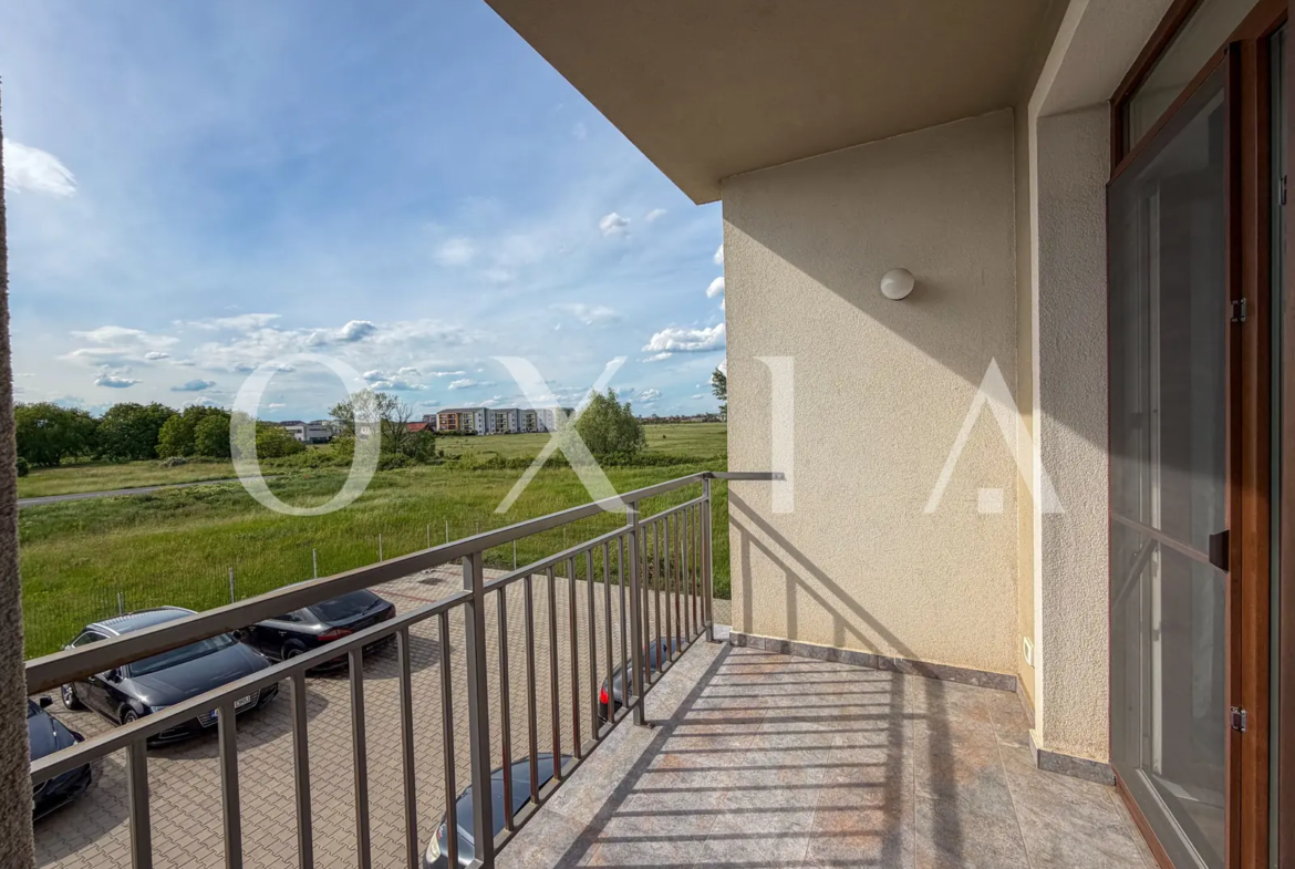 Giroc (str Neptun), Mobilat-Utilat, Parcare Proprie