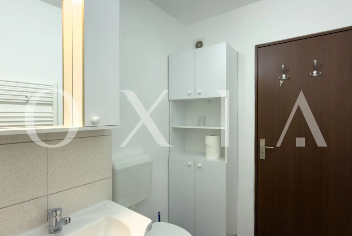Iulius Mall, Decomandat, Renovat