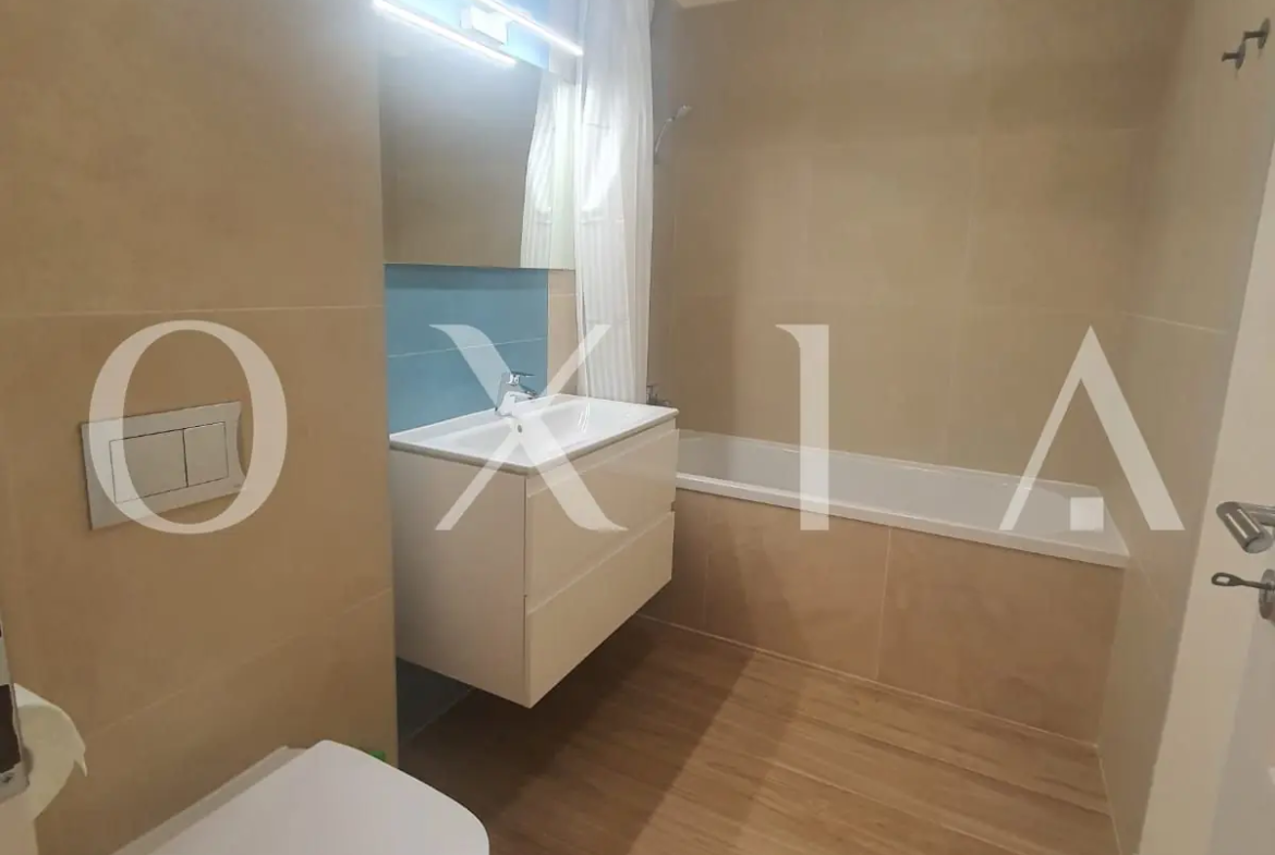 2 Camere – Decomandat – Loc Parcare