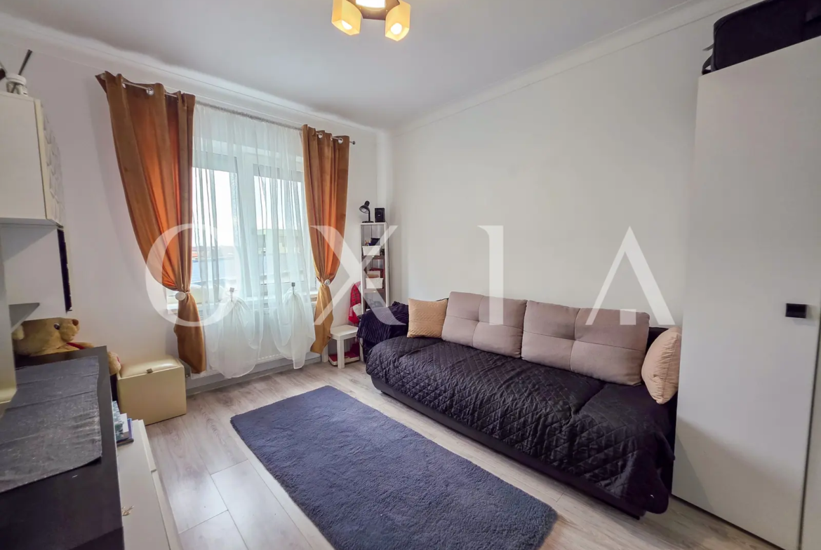Braytim, Mobilat&Utilat, Loc propriu de parcare