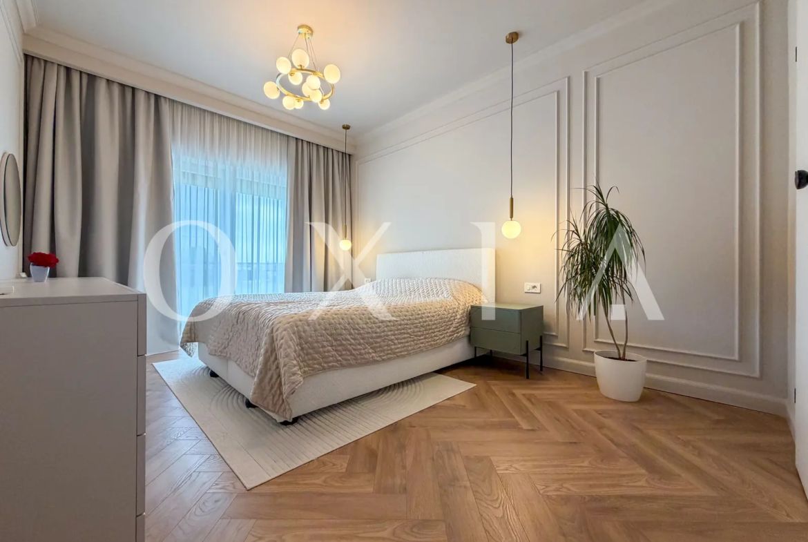 Eleganta contemporana, garaj incalzit si confort fara compromisuri
