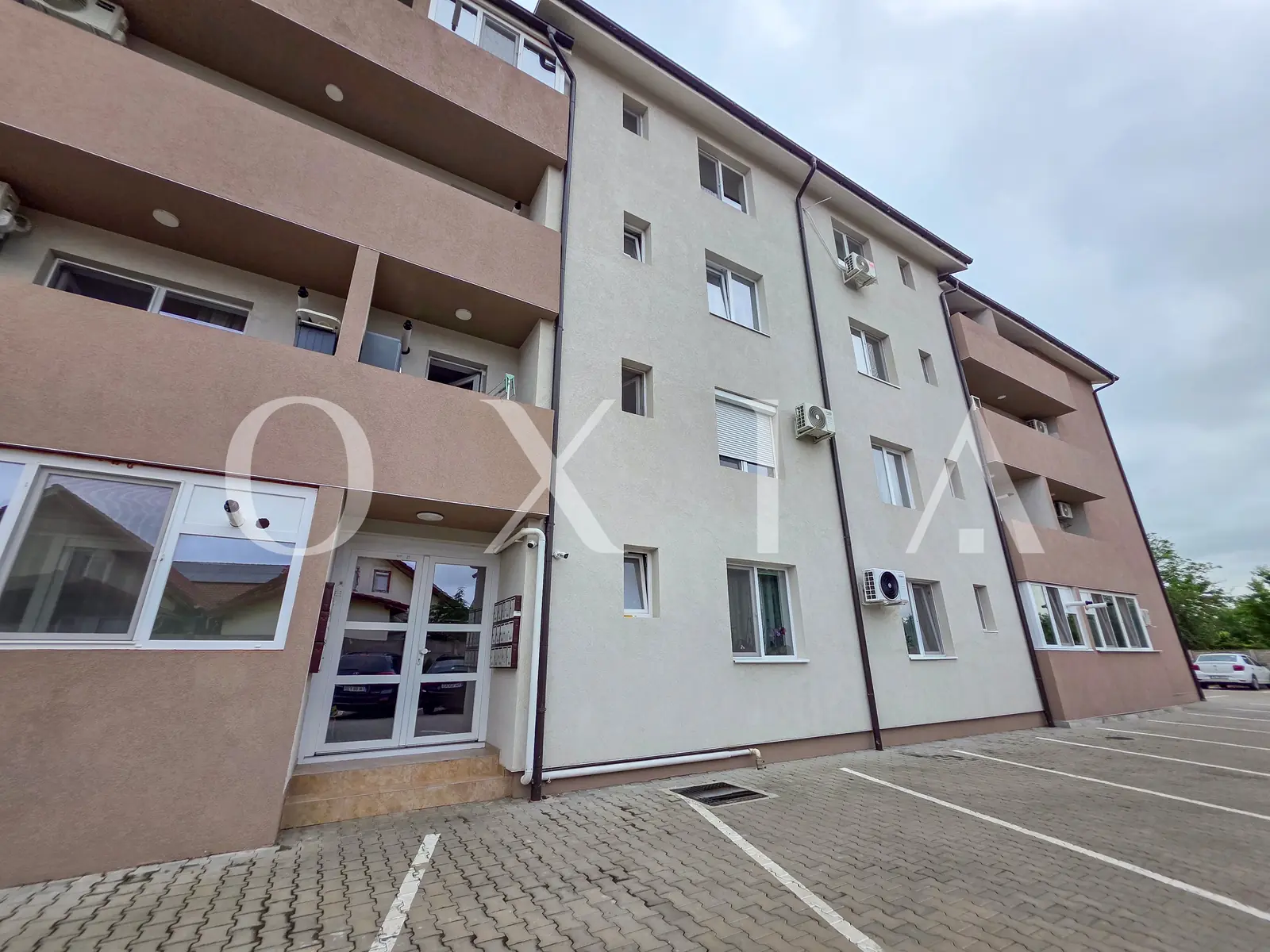 Giroc, Central, Mobilat&Utilat