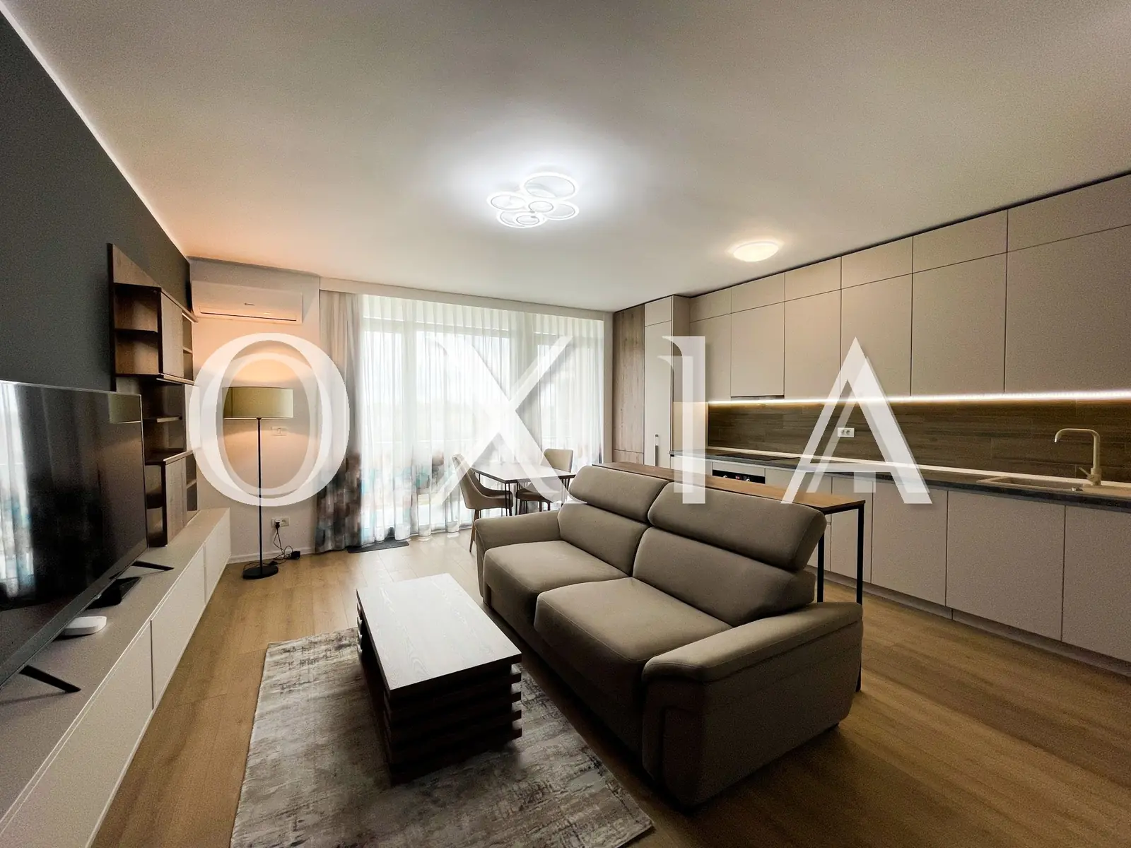 Iulius Town, Parcare Subterana, Mobilat&Utilat