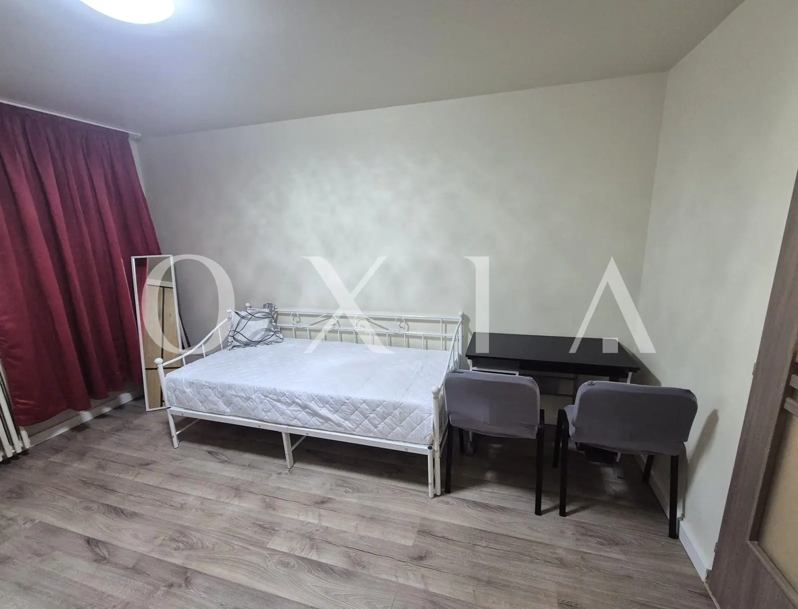 Lipovei, Prima Inchiriere, Renovat, Etaj Intermediar