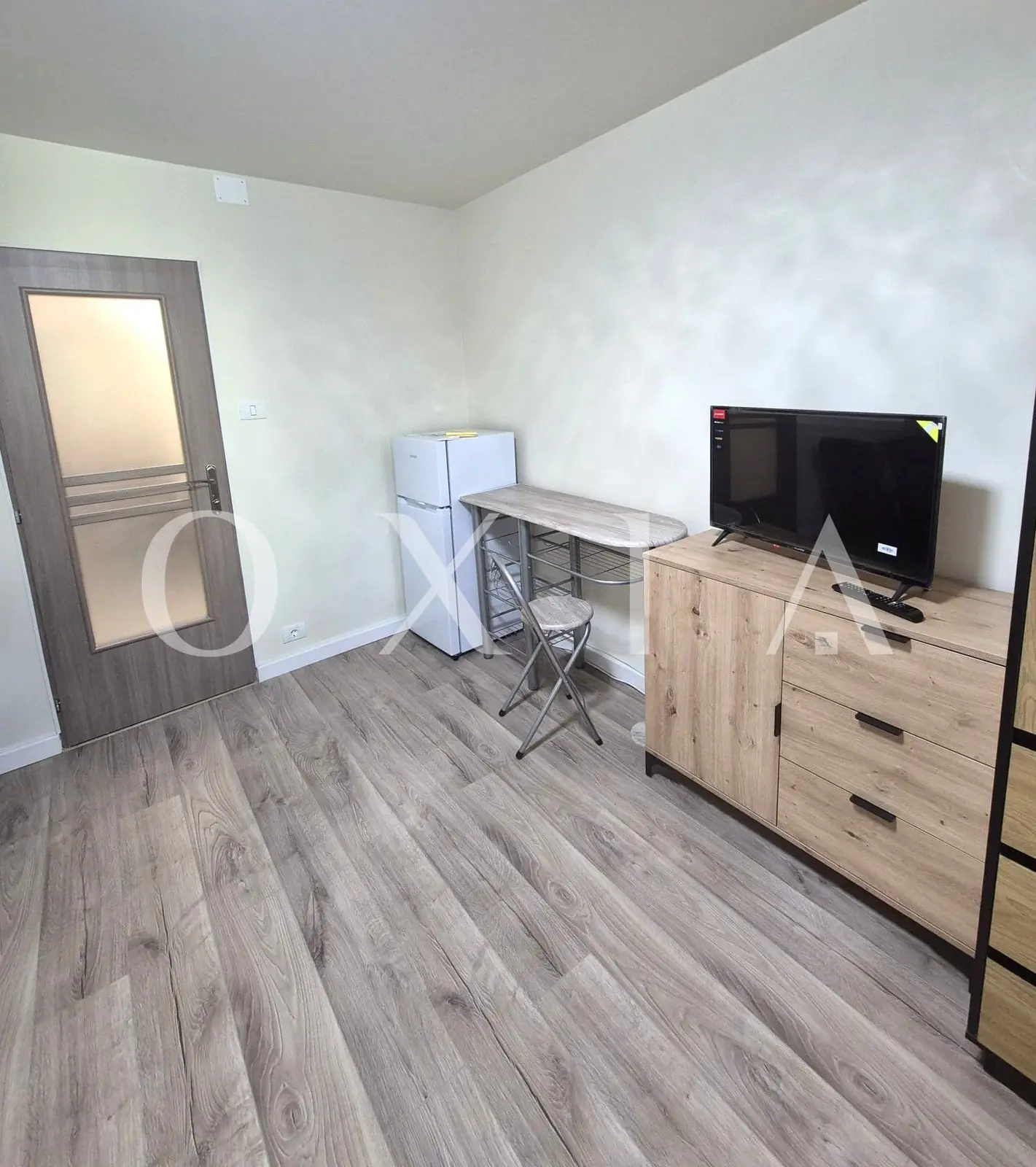 Lipovei, Prima Inchiriere, Renovat, Etaj Intermediar
