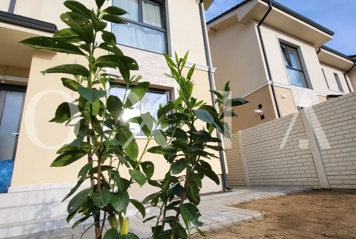 Mosnita Veche – Duplex – Disponibil Imediat