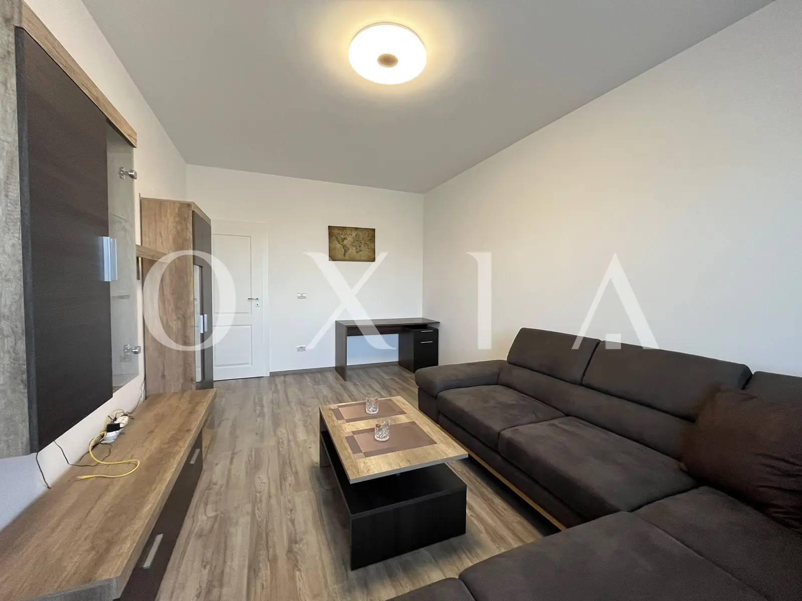 aleea-cu-plopi-terasa-generoasa-disponibil-imediat-2 Aleea cu Plopi, Terasa Generoasa, Disponibil Imediat