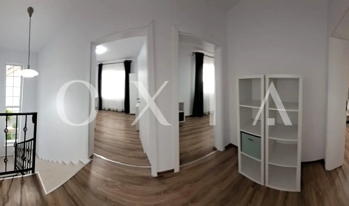 Dumbravita, Zona Cora, Disponibila din 10 august