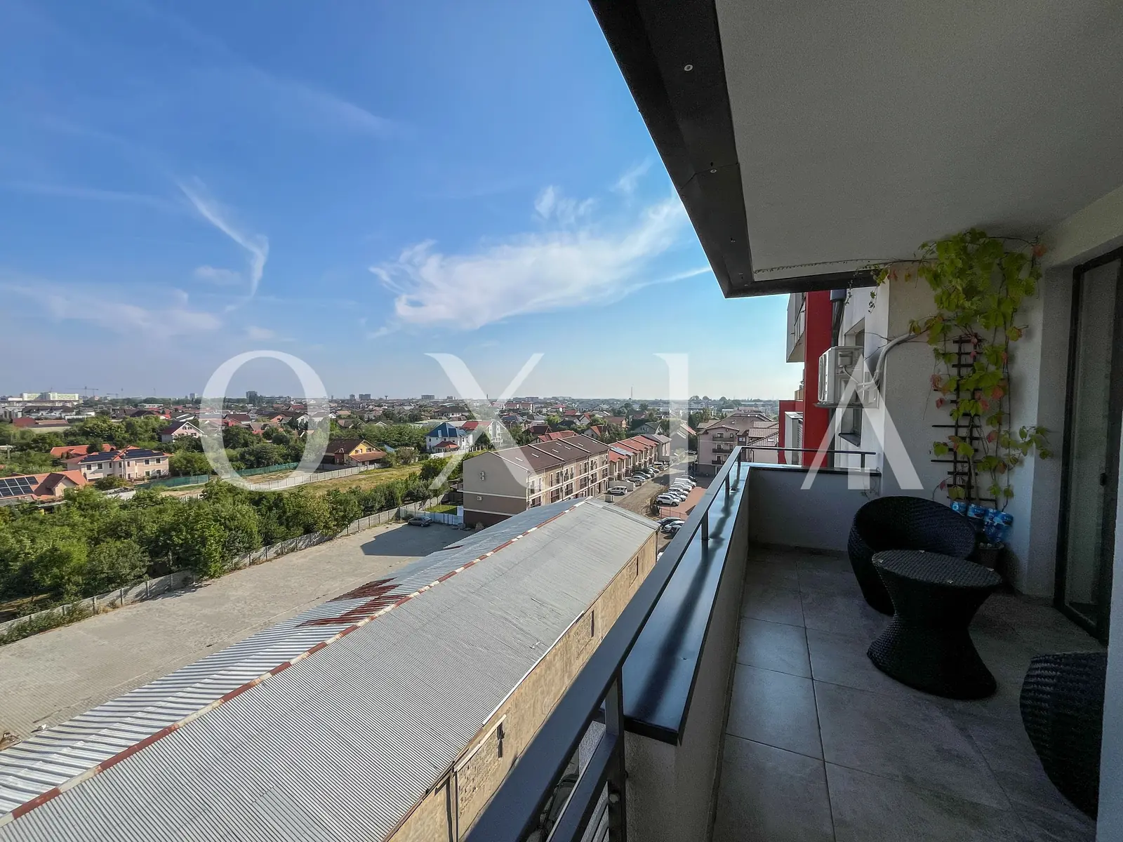 Girocului (ESO), Etaj Intermediar, Disponibil