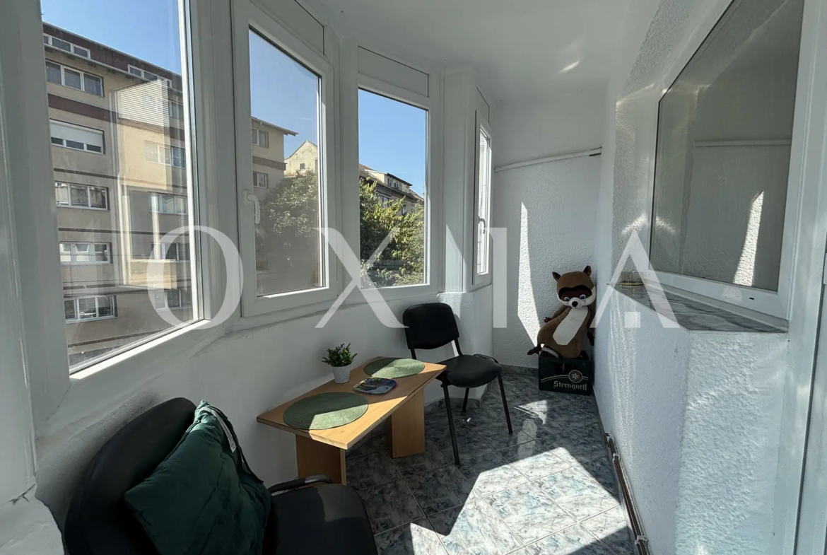 Aradului – Etaj Intermediar – Centrala Proprie