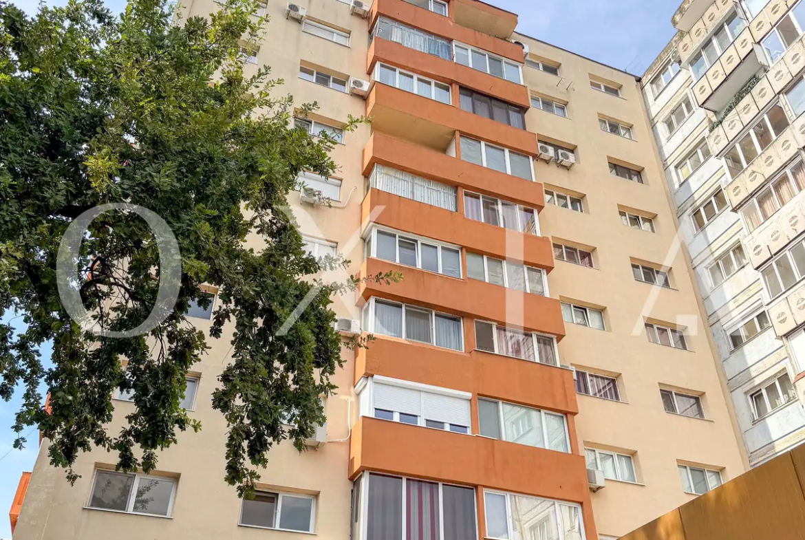Dacia, Decomandat, Centrala Proprie