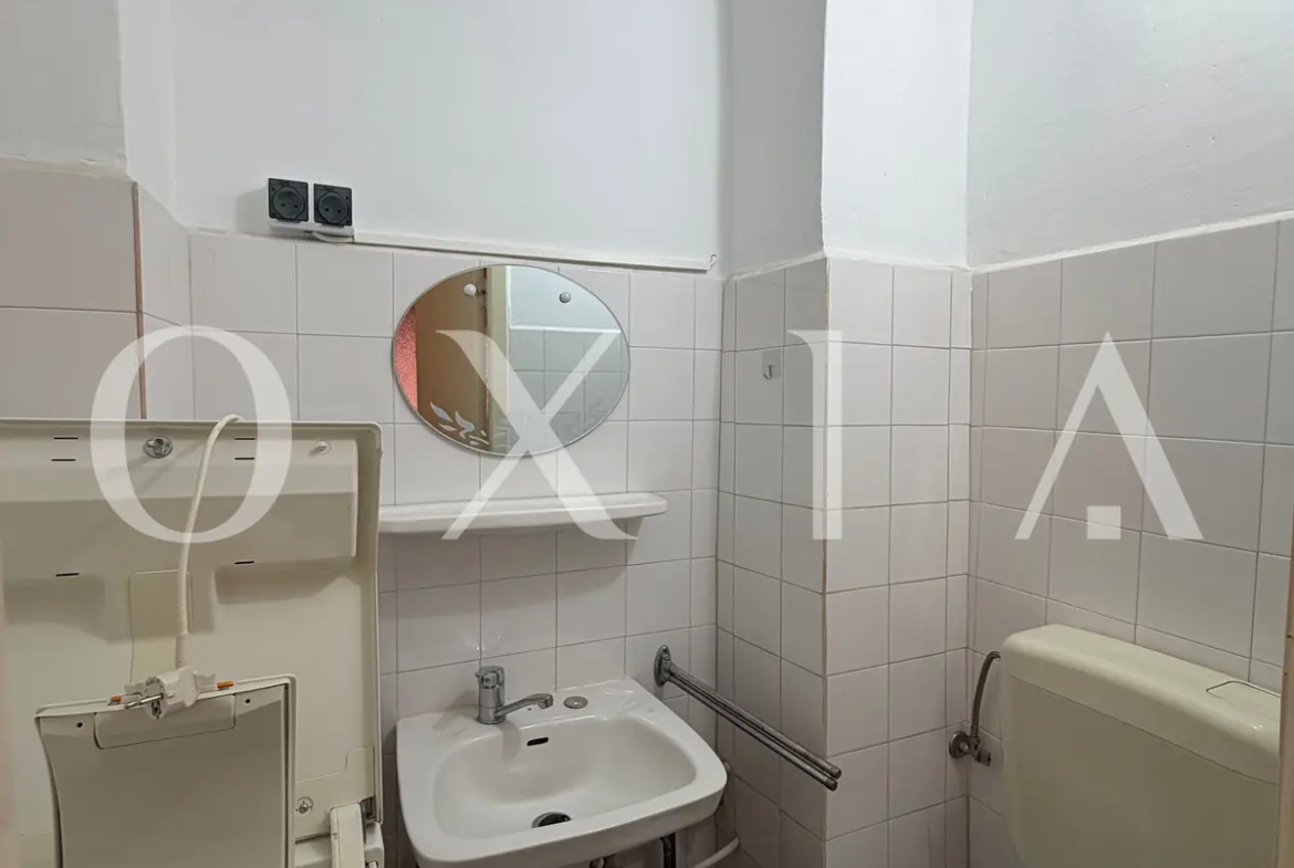 Dacia, Decomandat, Centrala Proprie