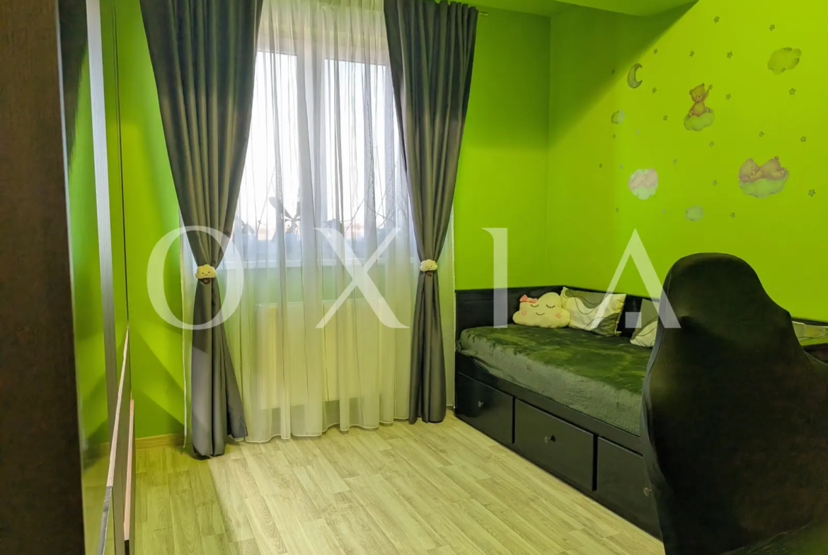 Eso – 3 Camere – Etaj Intermediar
