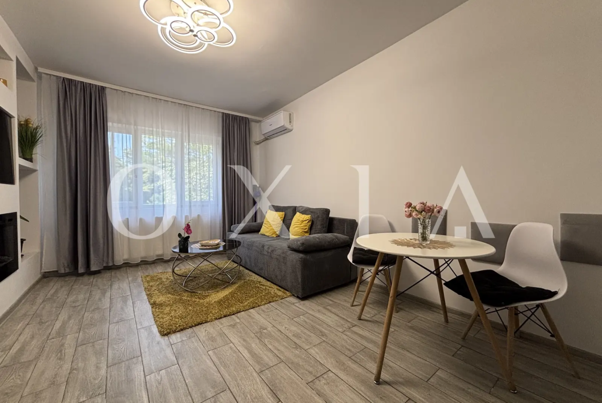 Gheorghe Lazar – 2 Camere – Etaj Intermediar