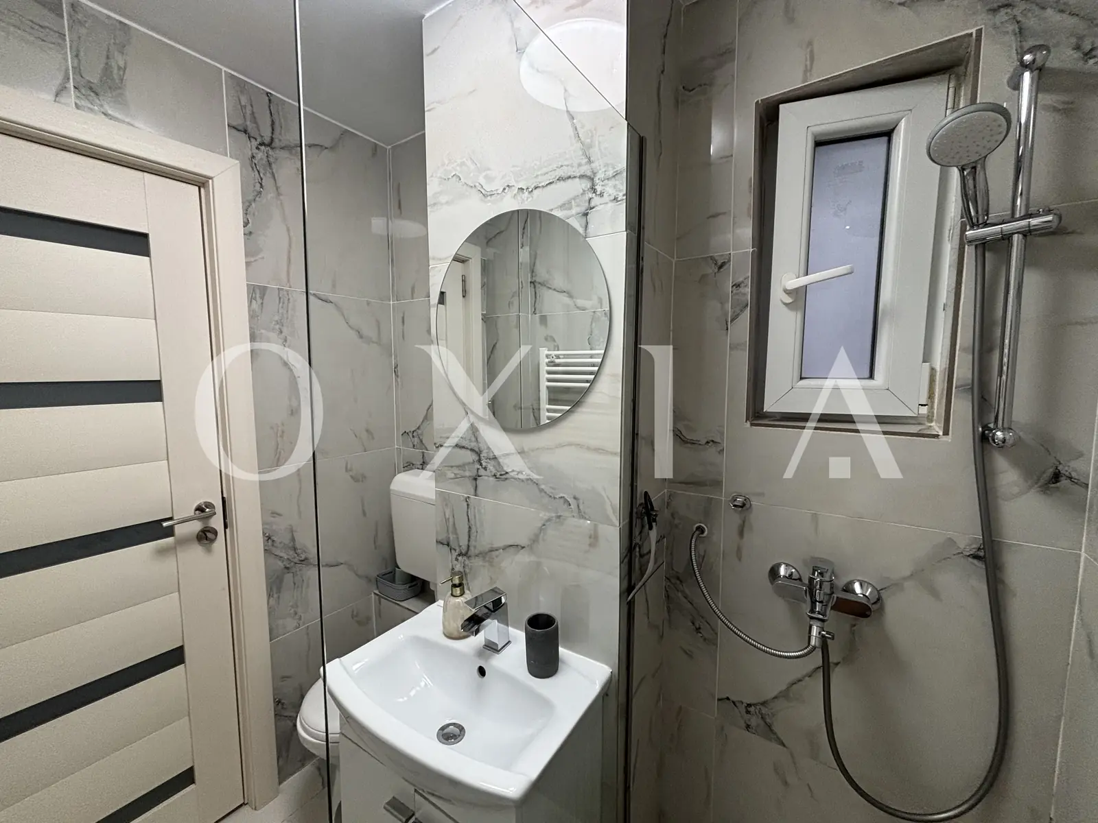 gheorghe-lazar-2-camere-etaj-intermediar-19 Gheorghe Lazar – 2 Camere – Etaj Intermediar