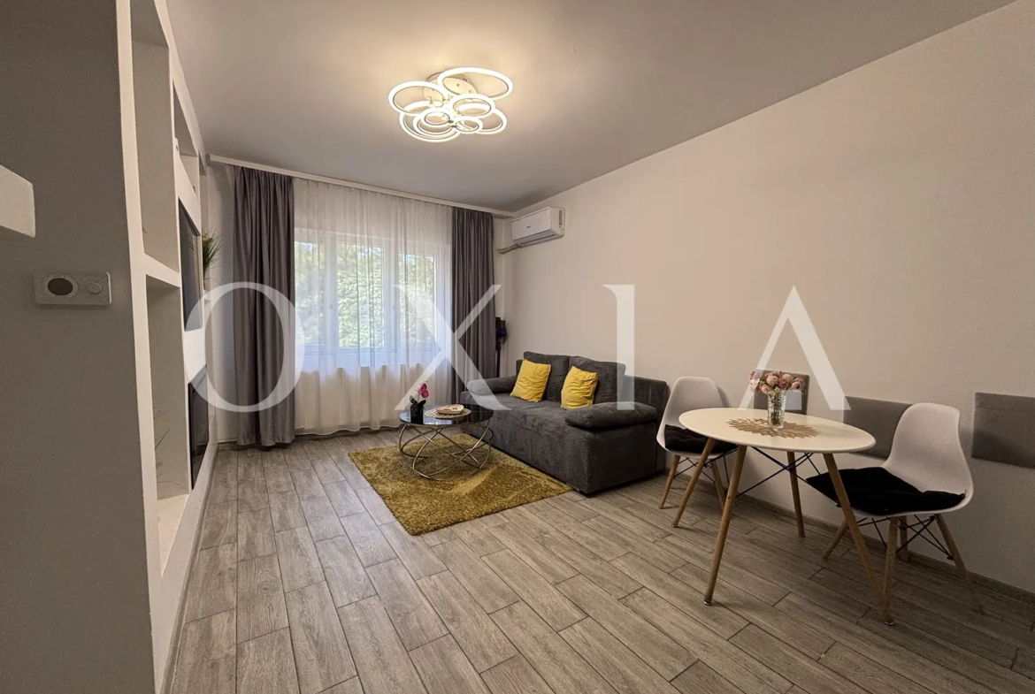 Gheorghe Lazar – 2 Camere – Etaj Intermediar