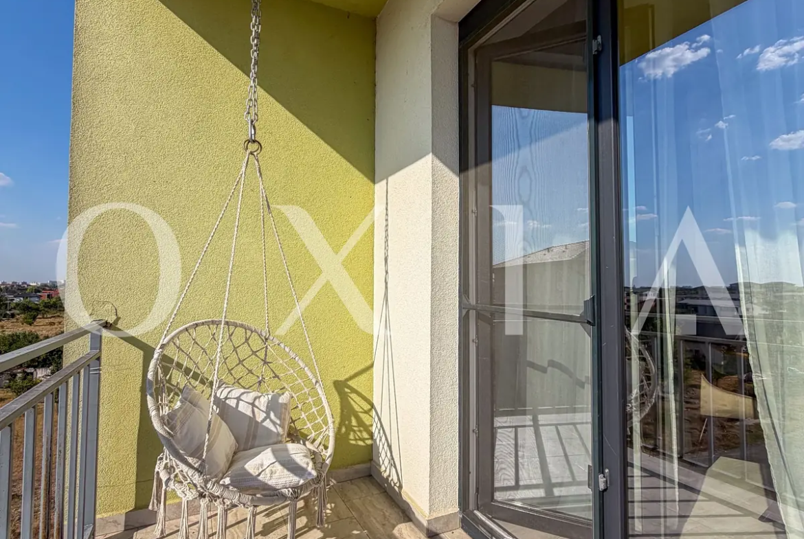Giroc (langa Luna Cafe), Spatios, Mobilat si Utilat