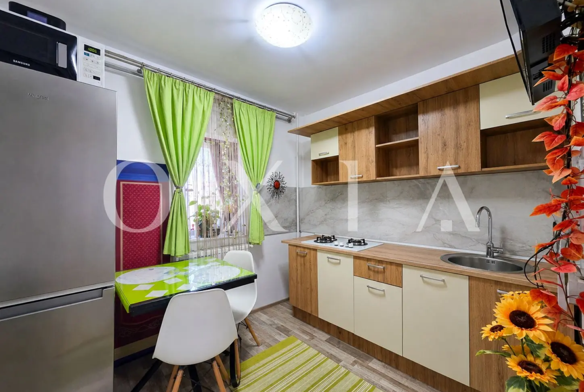 Girocului, Etaj Intermediar, Renovat Complet