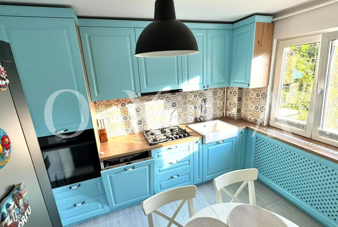 Sagului-Piata Doina, Renovat Integral, Etaj Intermediar