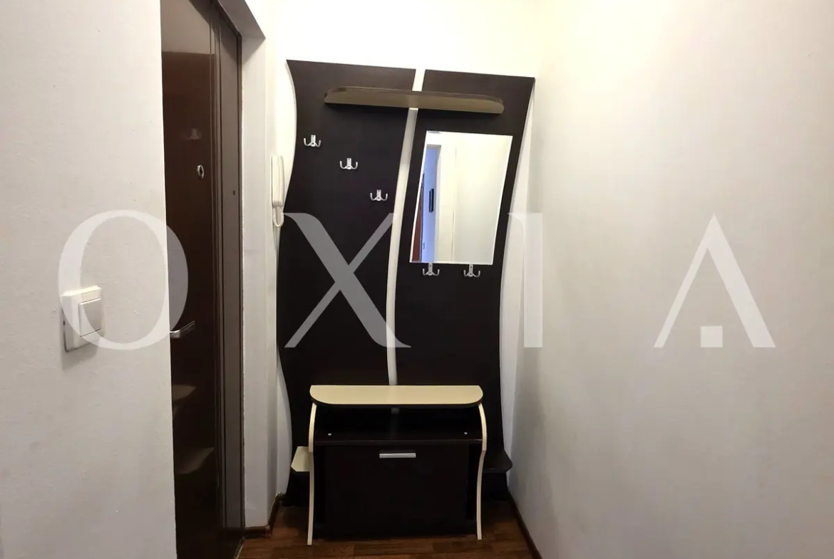 Disponibil Imediat, Mobilat-Utilat