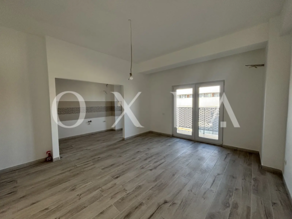 Soarelui (Sud Plaza) – Etaj Interemdiar – Disponibil Imediat