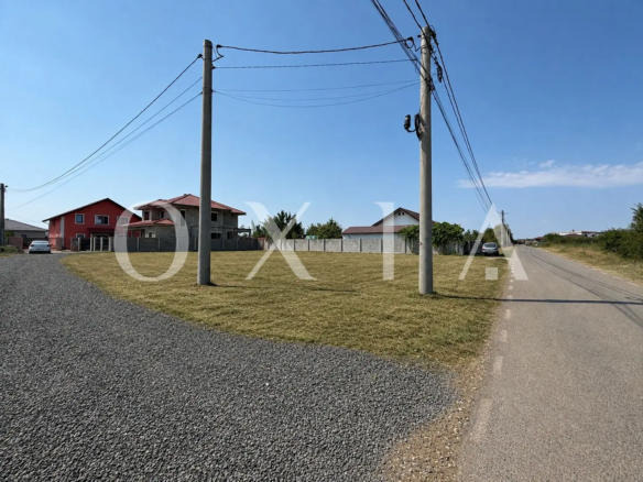 Teren 630 mp, asfalt, zona Manastire