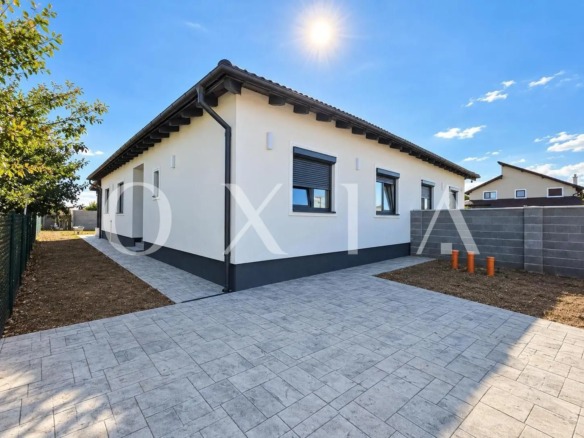 Sag, Zona Manastire, 1/2 Duplex Parter