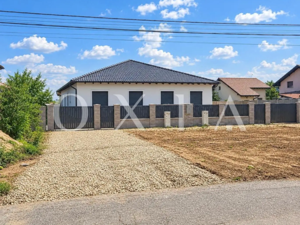 Sag, Zona Manastire, 1/2 Duplex Parter